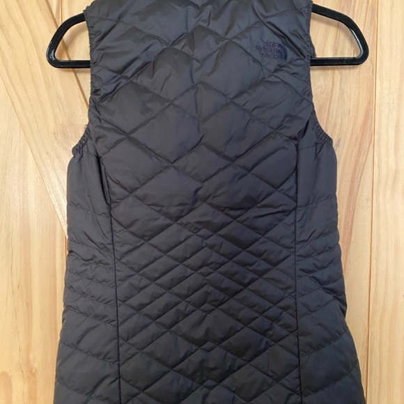 North Face like NEW reversible vest black with black velvet lining size small - Picture 8 of 12